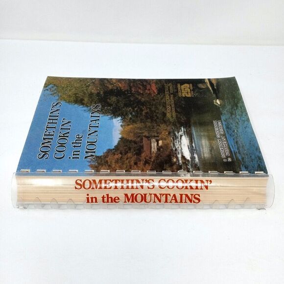 Somethin's Cookin' in the Mountains - Vintage Northeast Georgia Recipe Cookbook - Picture 5 of 11